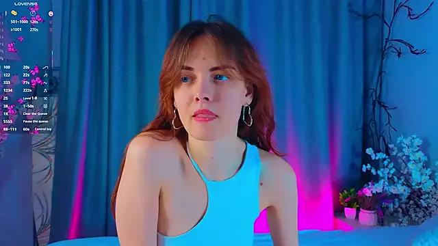 Freechat LisaDrake on StripChat