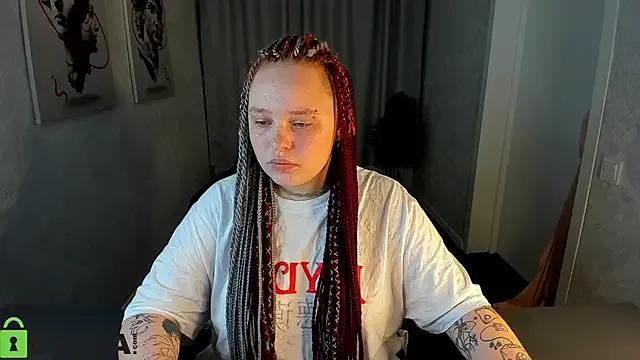 Looly_Rise on StripChat 
