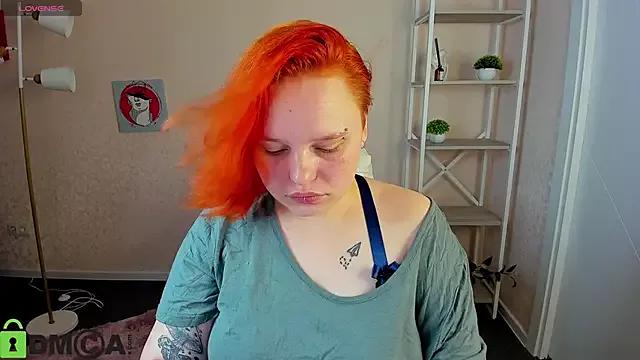 Looly_Rise on StripChat 