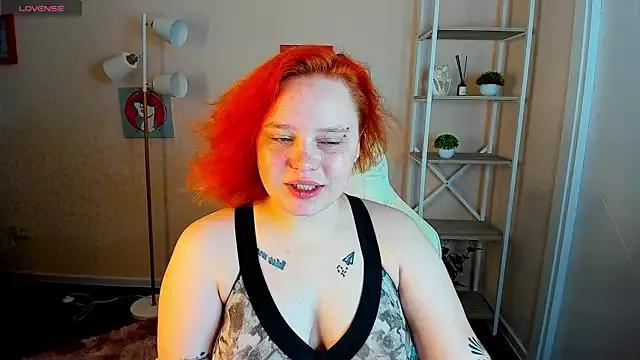 Looly_Rise on StripChat 