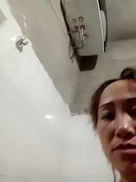 lvlimai on StripChat 