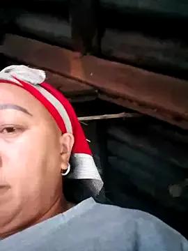 Mamapm20 on StripChat 