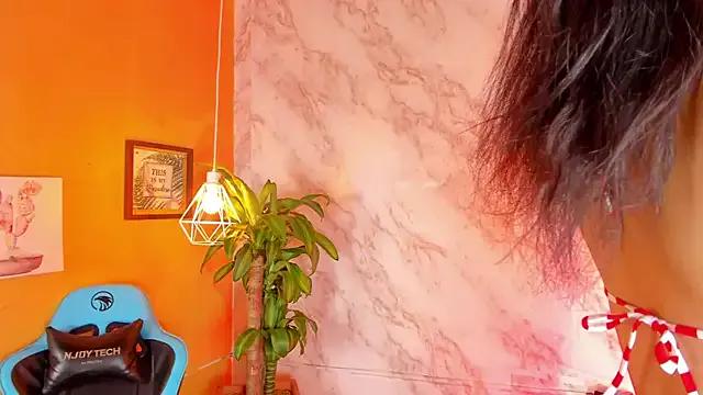 Mara_friendboy699 on StripChat