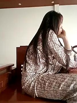 Freechat Maymay0033 on StripChat