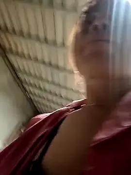 Freechat Maymay0033 on StripChat