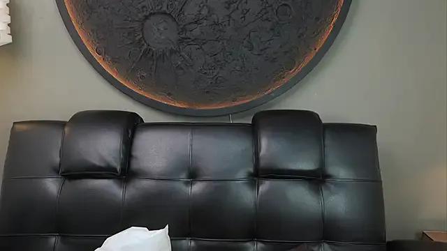 miss_sharlotte18 on StripChat 