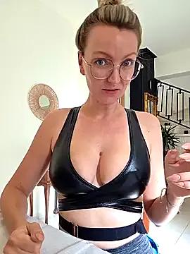 MissMialicious