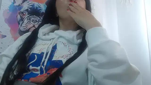 Freechat naughthyany16 on StripChat