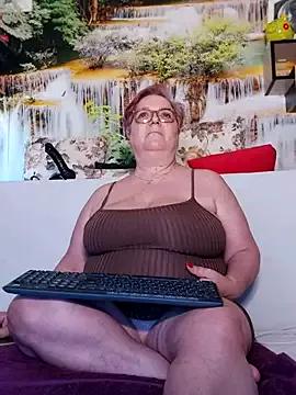Freechat QueenPammy1 on StripChat