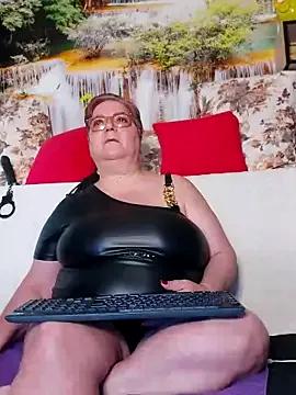 Freechat QueenPammy1 on StripChat