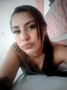 Freechat scarletr_red on StripChat