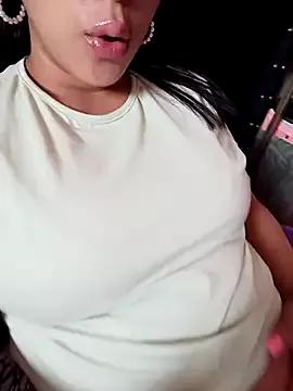 tiffani__love on StripChat 